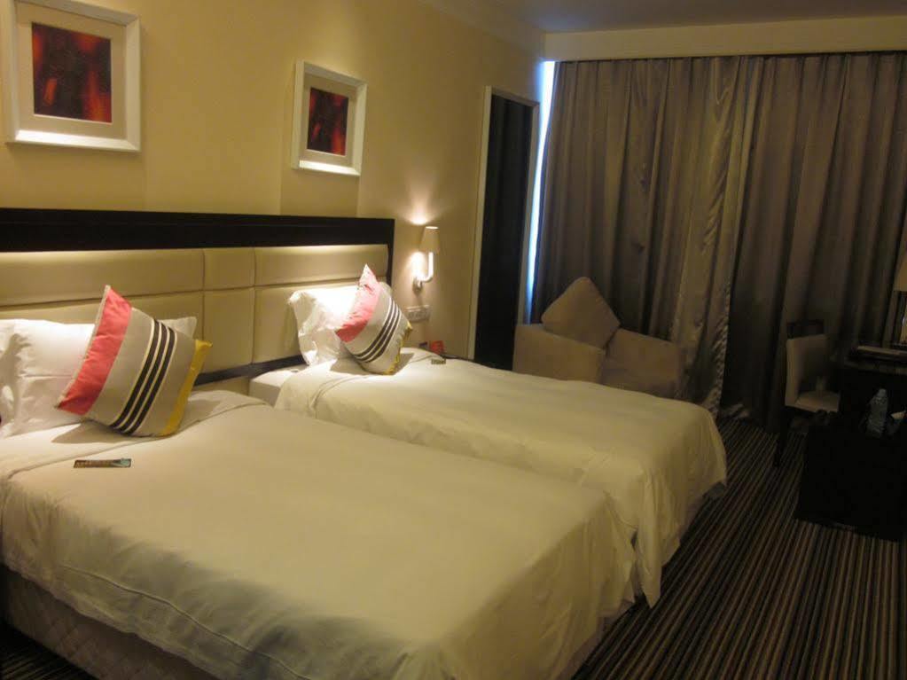 Joy Inn Gongbei Zhuhai Exterior foto